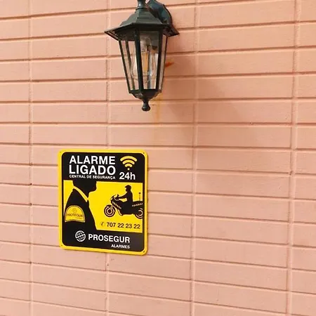 Hospedagem Florescer Porto Alojamento Local *