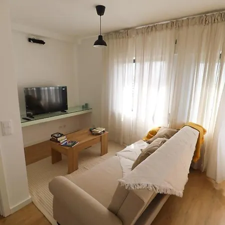 Hospedagem Florescer Porto Alojamento Local *