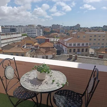 Hospedagem Florescer Porto Alojamento Local * Вила-Нова-ди-Гая